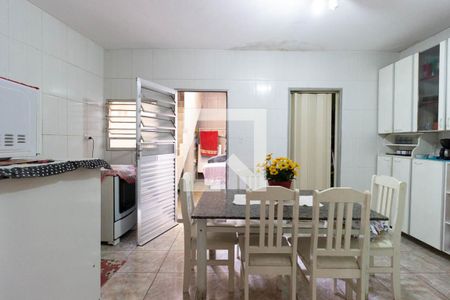 Casa à venda com 200m², 5 quartos e 2 vagasCozinha 2