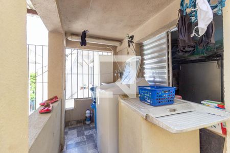 Casa à venda com 200m², 5 quartos e 2 vagasÁrea de serviço 1