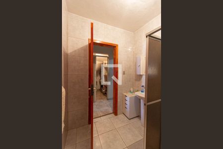 Casa à venda com 200m², 5 quartos e 2 vagasBanheiro 3