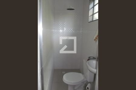 Casa à venda com 360m², 2 quartos e 1 vagaÁrea de serviço
