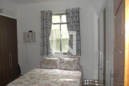 Casa à venda com 360m², 2 quartos e 1 vagaQuarto