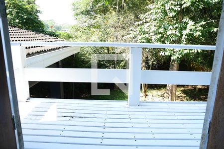 Casa de condomínio para alugar com 600m², 3 quartos e 4 vagasQuarto