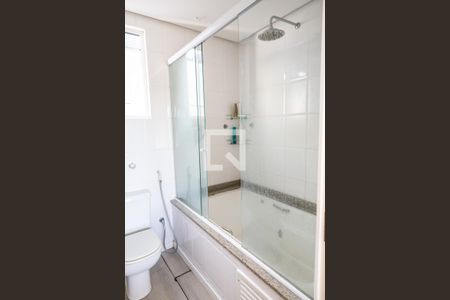 Apartamento para alugar com 304m², 3 quartos e 3 vagasSuíte banheiro 