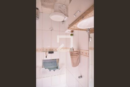 Casa à venda com 167m², 3 quartos e 4 vagasBanheiro 5