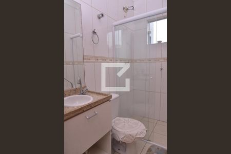 Casa à venda com 167m², 3 quartos e 4 vagasBanheiro 2