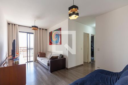 Sala de apartamento à venda com 3 quartos, 75m² em Vila Floresta, Santo André