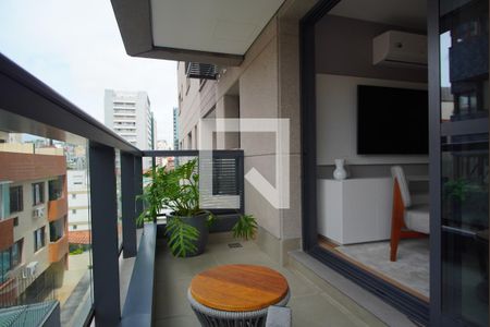 Varanda  de apartamento à venda com 2 quartos, 77m² em Moinhos de Vento, Porto Alegre