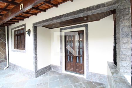Varanda  de casa à venda com 4 quartos, 250m² em Freguesia (jacarepaguá), Rio de Janeiro