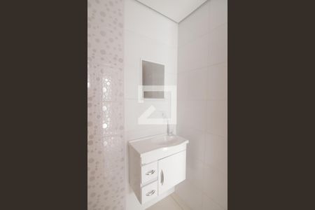 Apartamento para alugar com 39m², 2 quartos e sem vagaBanheiro