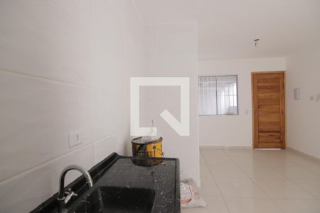 Sala/cozinha
 de apartamento para alugar com 2 quartos, 39m² em Parque Cisper, São Paulo