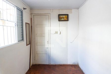 Casa à venda com 124m², 4 quartos e 1 vagaQuarto de Serviço