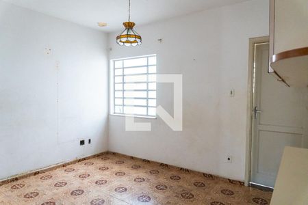Casa à venda com 124m², 4 quartos e 1 vagaCopa