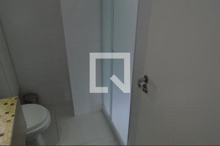 Apartamento à venda com 74m², 2 quartos e 1 vagaBanheiro da Suíte 1