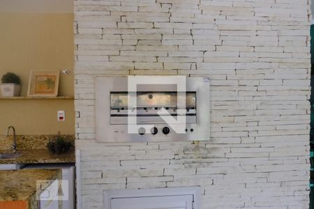 Apartamento à venda com 74m², 2 quartos e 1 vaga Apartamento à venda com 74m², 2 quartos e 1 vagaÁrea comum - Churrasqueira