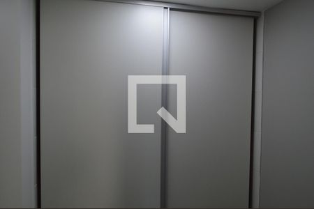 Apartamento à venda com 74m², 2 quartos e 1 vagaBanheiro