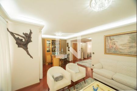 Sala de casa à venda com 4 quartos, 340m² em Planalto Paulista, São Paulo