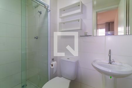 Banheiro de apartamento para alugar com 1 quarto, 28m² em Vila Ema, São Paulo