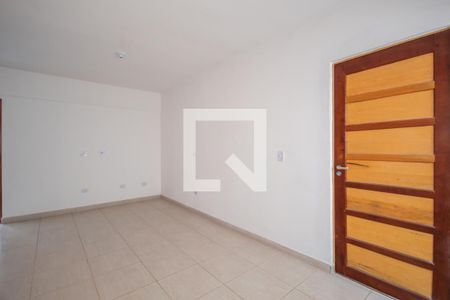 Sala e cozinha de apartamento à venda com 2 quartos, 44m² em Padroeira, Osasco