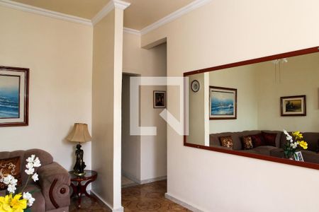Sala de casa à venda com 3 quartos, 200m² em Quintino Bocaiuva, Rio de Janeiro