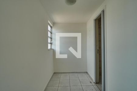 Apartamento para alugar com 63m², 2 quartos e sem vagaQuarto de Serviço