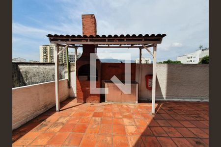 Apartamento para alugar com 63m², 2 quartos e sem vagaÁrea Comum 