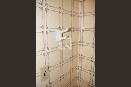 Apartamento à venda com 66m², 2 quartos e 2 vagas Apartamento à venda com 66m², 2 quartos e 2 vagasBanheiro de serviço