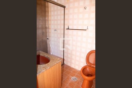 Apartamento à venda com 66m², 2 quartos e 2 vagas Apartamento à venda com 66m², 2 quartos e 2 vagasBanheiro