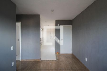 Sala de apartamento para alugar com 2 quartos, 47m² em Cerâmica, Nova Iguaçu