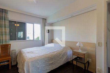 Suíte de apartamento para alugar com 2 quartos, 75m² em Vila Nova Conceição, São Paulo