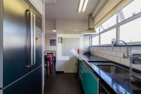 Apartamento para alugar com 75m², 2 quartos e 1 vaga Apartamento para alugar com 75m², 2 quartos e 1 vagaCozinha