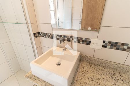 Apartamento para alugar com 70m², 2 quartos e 1 vagaBanheiro Social 