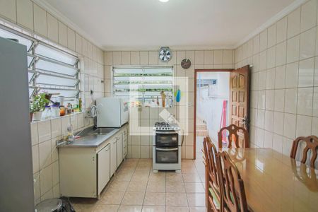 Casa à venda com 129m², 2 quartos e 2 vagasCozinha