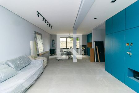 Sala de casa para alugar com 6 quartos, 310m² em Campo Belo, São Paulo