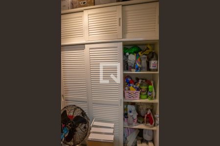 Apartamento à venda com 94m², 2 quartos e 2 vagasQuarto de Serviço