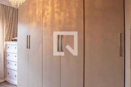 Apartamento à venda com 94m², 2 quartos e 2 vagasQuarto