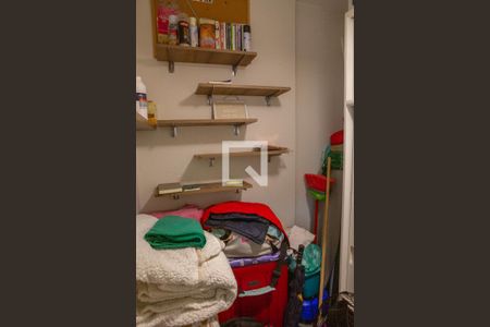 Apartamento à venda com 94m², 2 quartos e 2 vagasQuarto de Serviço