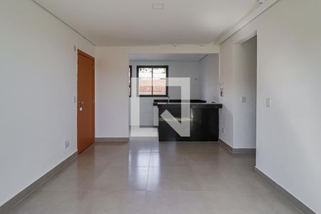 Sala de apartamento para alugar com 3 quartos, 75m² em Santa Efigênia, Belo Horizonte