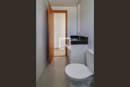 Apartamento à venda com 75m², 3 quartos e 2 vagasBanheiro do Corredor