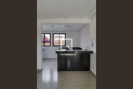 Apartamento à venda com 75m², 3 quartos e 2 vagasCozinha e Área de Serviço