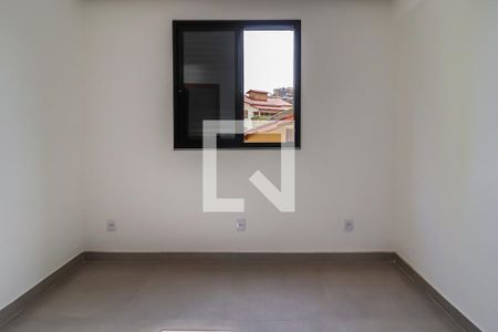 Apartamento à venda com 75m², 3 quartos e 2 vagasQuarto 2