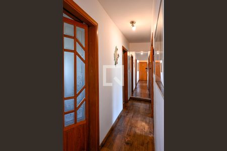 Corredor de apartamento à venda com 3 quartos, 90m² em Vila Mariana, São Paulo