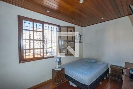 Casa para alugar com 279m², 3 quartos e 4 vagasSuíte 2