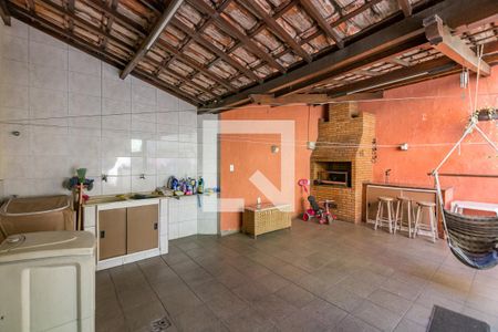Casa para alugar com 279m², 3 quartos e 4 vagasÁrea de Serviço - Quintal