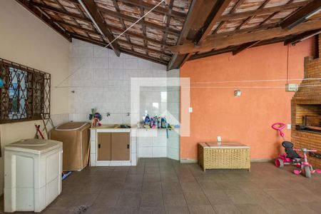 Casa para alugar com 279m², 3 quartos e 4 vagasÁrea de Serviço - Quintal