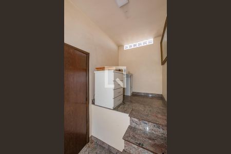 Casa para alugar com 279m², 3 quartos e 4 vagasEscritório