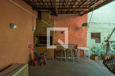 Casa para alugar com 279m², 3 quartos e 4 vagasÁrea de Serviço - Quintal