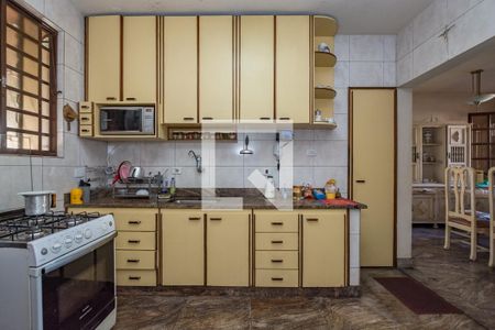 Casa para alugar com 279m², 3 quartos e 4 vagasCozinha