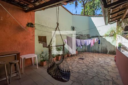 Casa para alugar com 279m², 3 quartos e 4 vagasÁrea de Serviço - Quintal