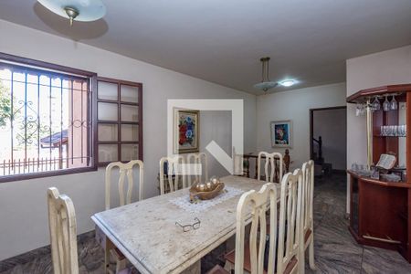 Casa para alugar com 279m², 3 quartos e 4 vagasSala 2
