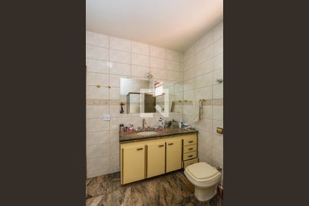 Casa para alugar com 279m², 3 quartos e 4 vagasBanheiro da Suíte